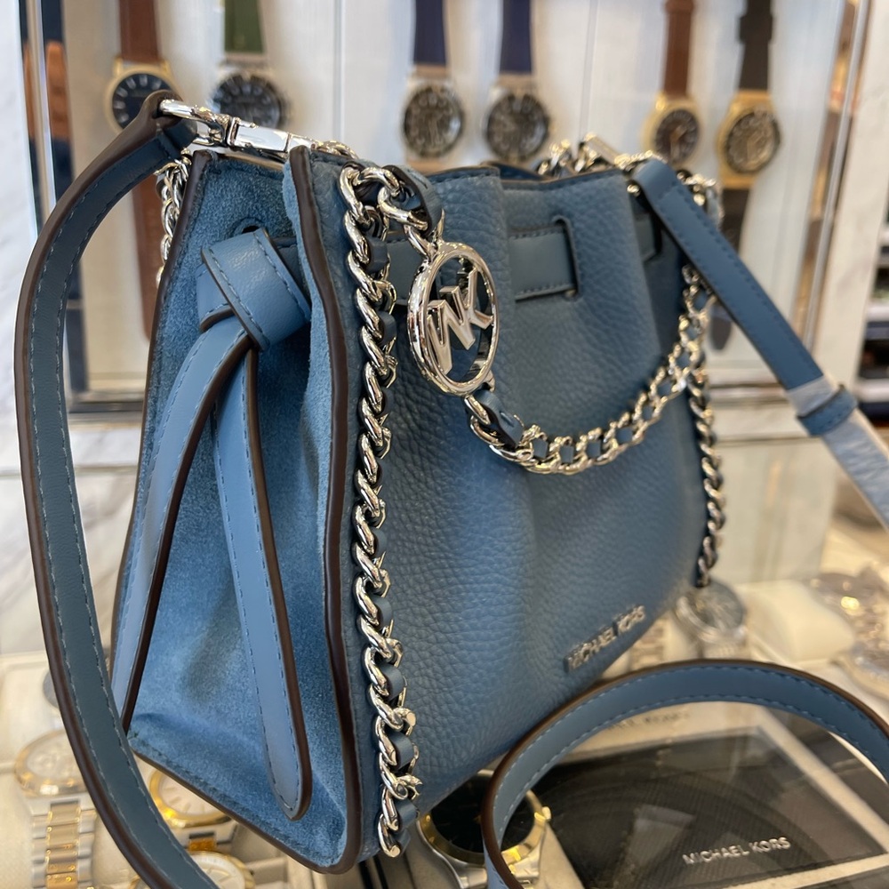 MICHAEL KORS Mina Small Chain Convertible Crossbody XBody Bag
Cornflower Belted - Picture 2 of 16